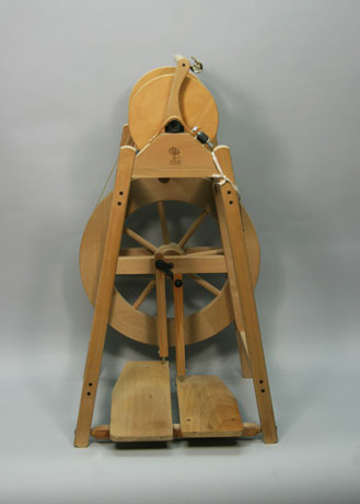 Ashford_Country_Spinner, spinning wheel photo of Ashford's "Country Spinner", spinning wheel